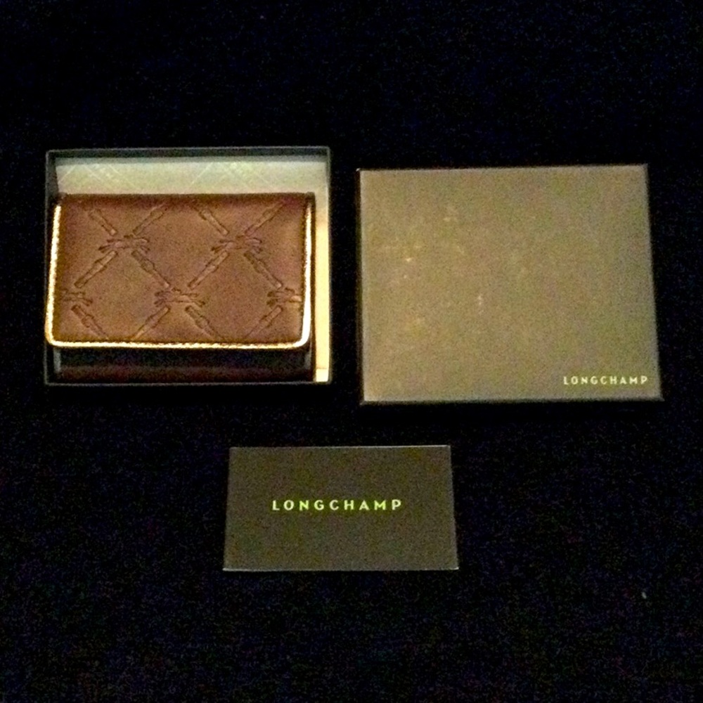 Final sale price❗️just reduced NWT Longchomp soft embossed leather card case